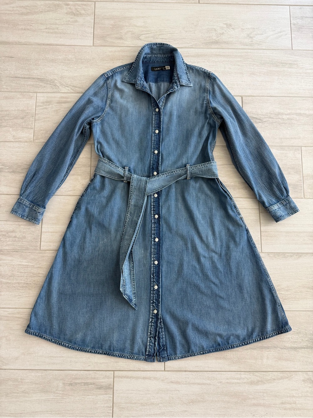 Classic Lauren Ralph Lauren Belted Denim Shirtdress – Size 16 like new